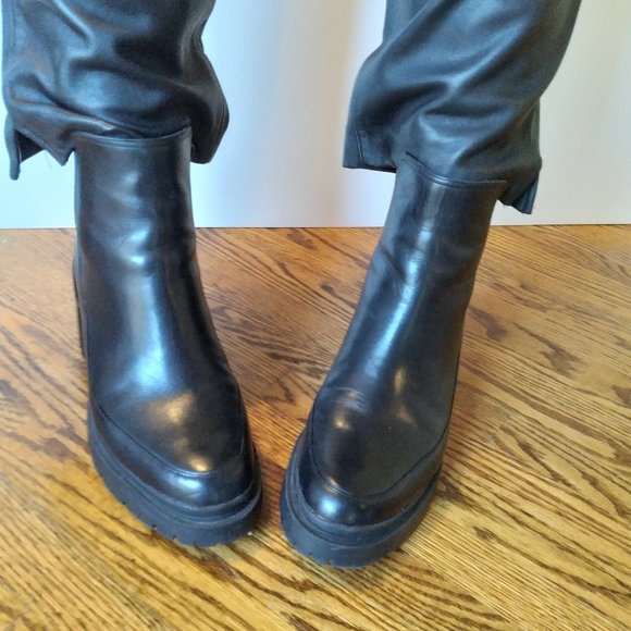 Naturalizer Shoes - Naturalizer | 27 Edit Torrie Lug Sole Black Leather Chelsea booties Size 10